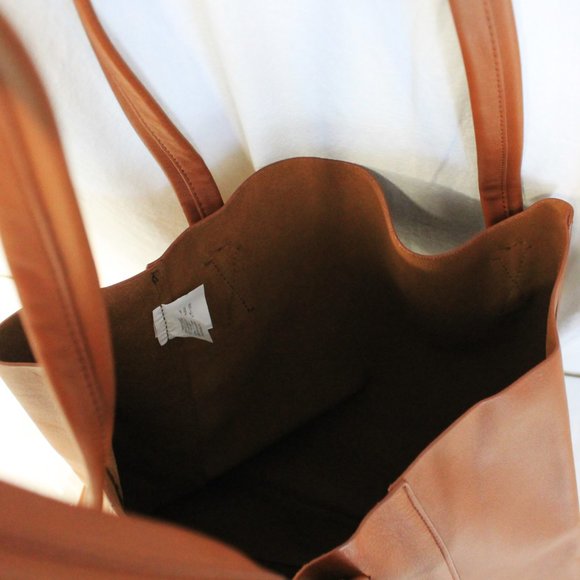 J Crew The Carry All Tote Monogram SLS - Picture 7 of 7